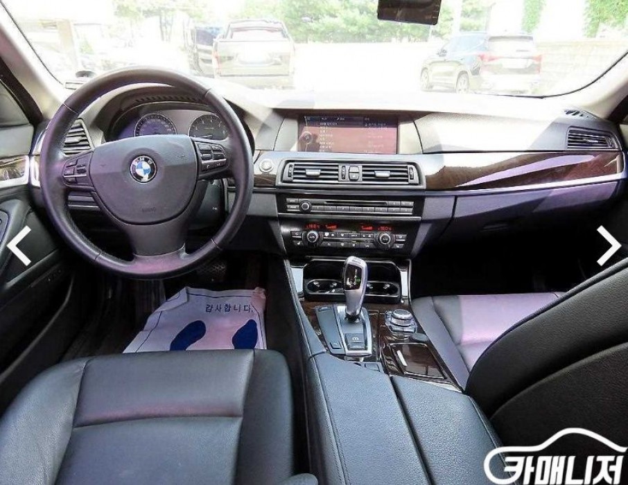 BMW 5시리즈 이미지 7