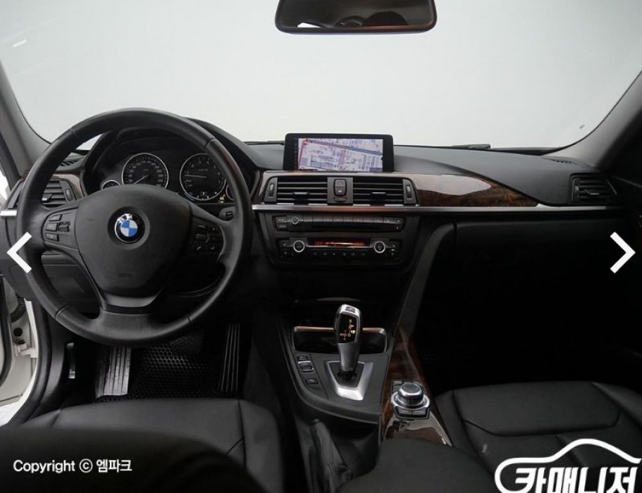 BMW 3시리즈 이미지 4