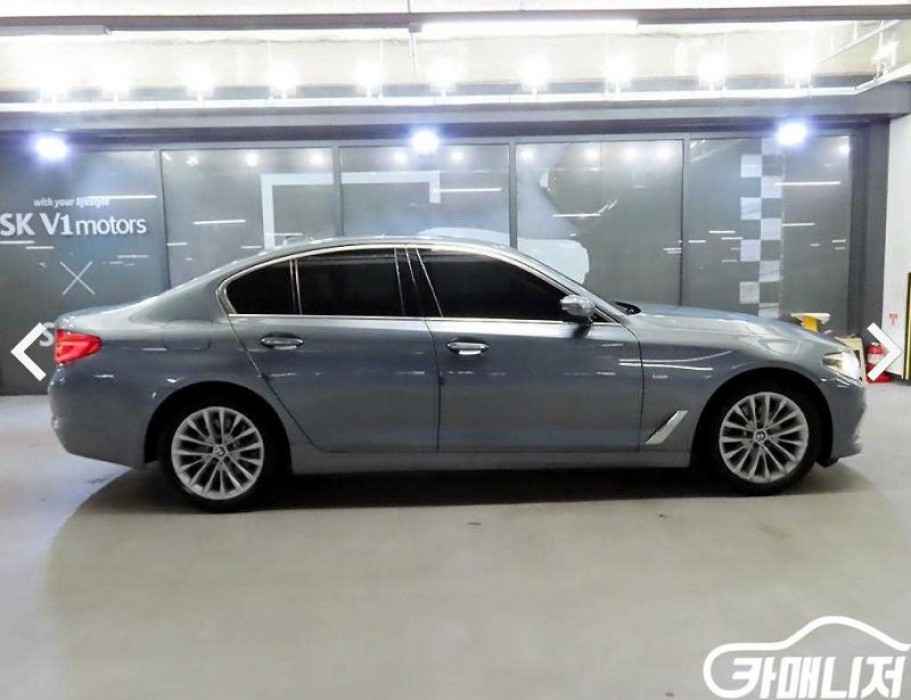 BMW 5시리즈 이미지 2